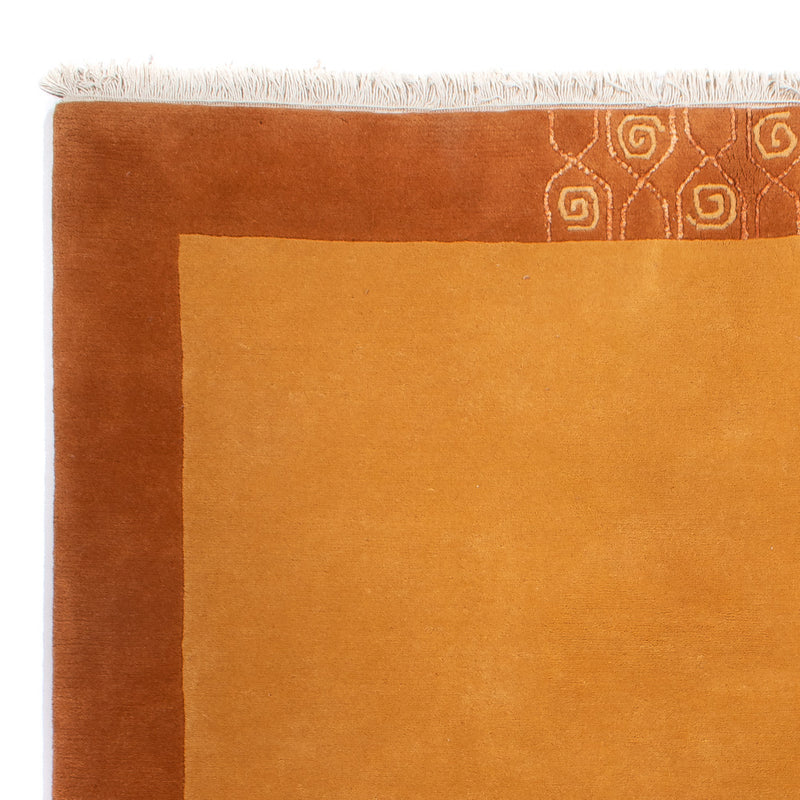 Nepal Tæppe - 236 x 170 cm - guld