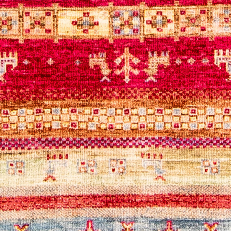 Ziegler Carpet - 169 x 121 cm - lysrød