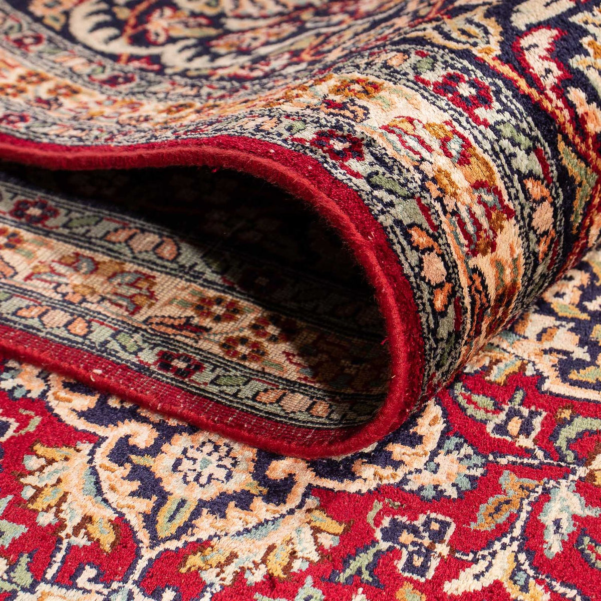 Silketæppe - Kashmir Silk - 306 x 208 cm - mørkerød