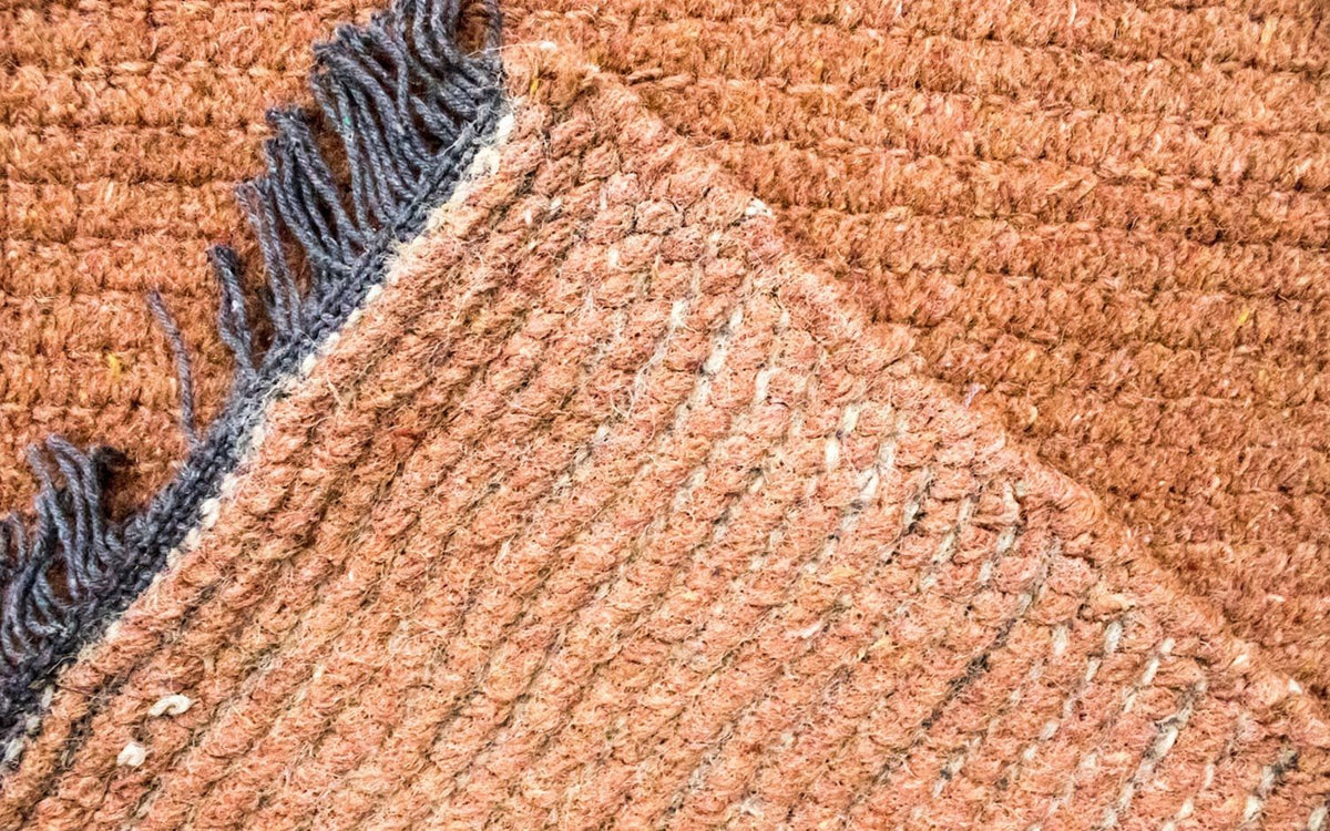 Nepal Tæppe - 140 x 70 cm - brun