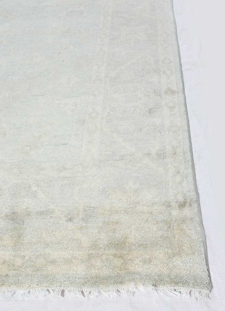 Uldtæppe - 420 x 300 cm - beige