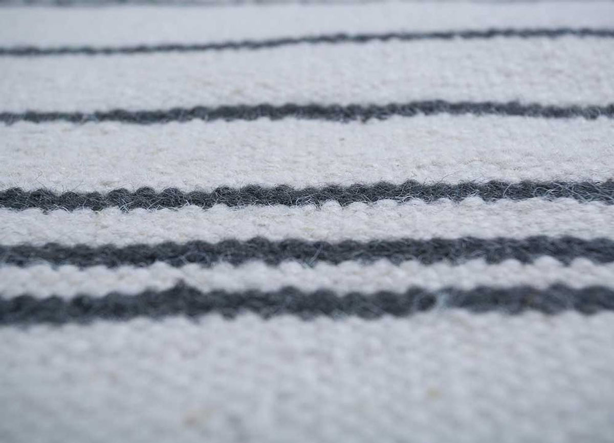Uldtæppe - 240 x 150 cm - lysegrå