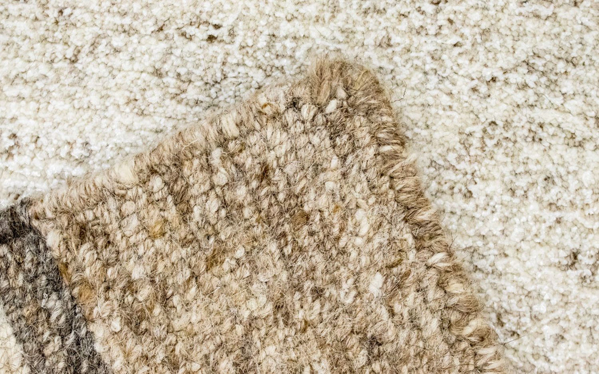 Nepal Tæppe - 178 x 120 cm - beige