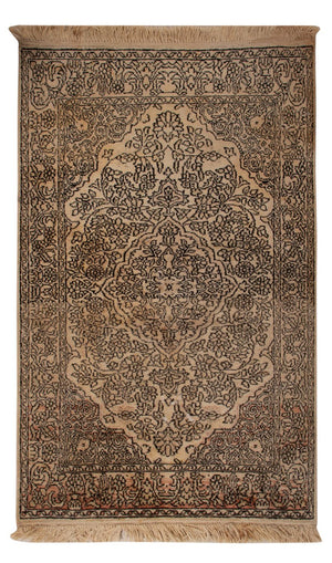 Silketæppe - Kashmir Silk - 103 x 60 cm - beige
