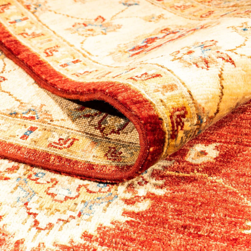 Ziegler Carpet - 207 x 152 cm - mørkerød