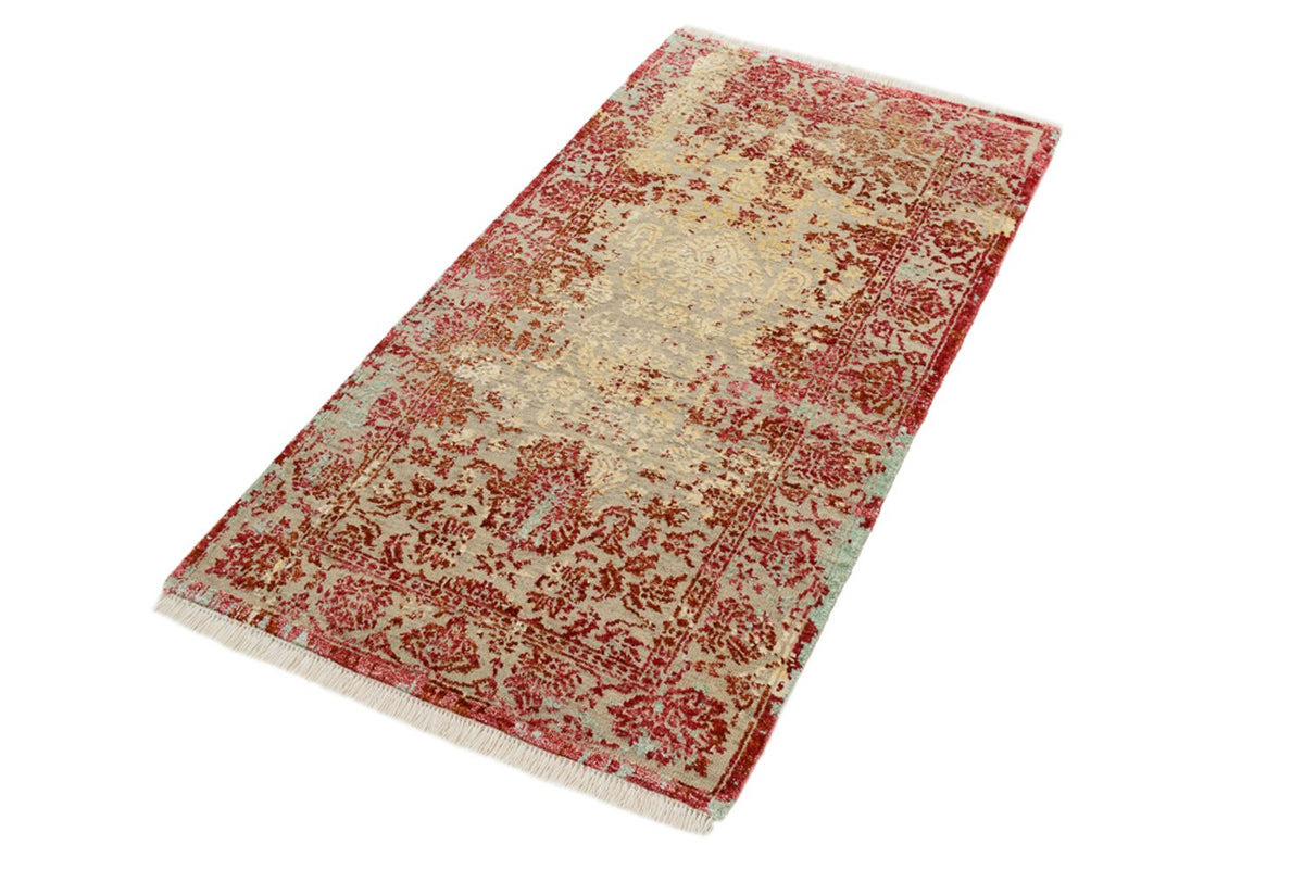 Designer tæppe - 134 x 71 cm - lysrød