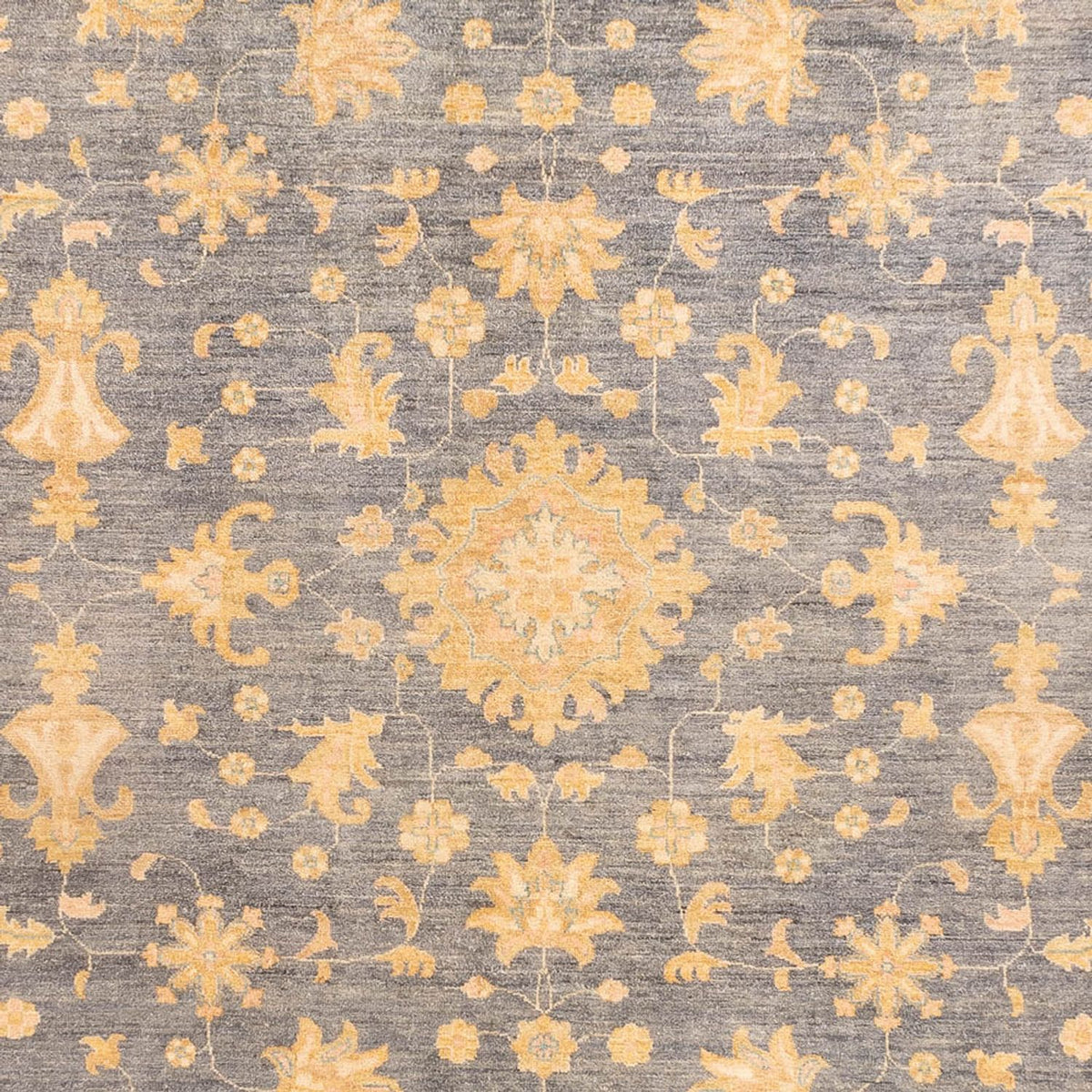 Ziegler Carpet - 340 x 258 cm - mørk beige