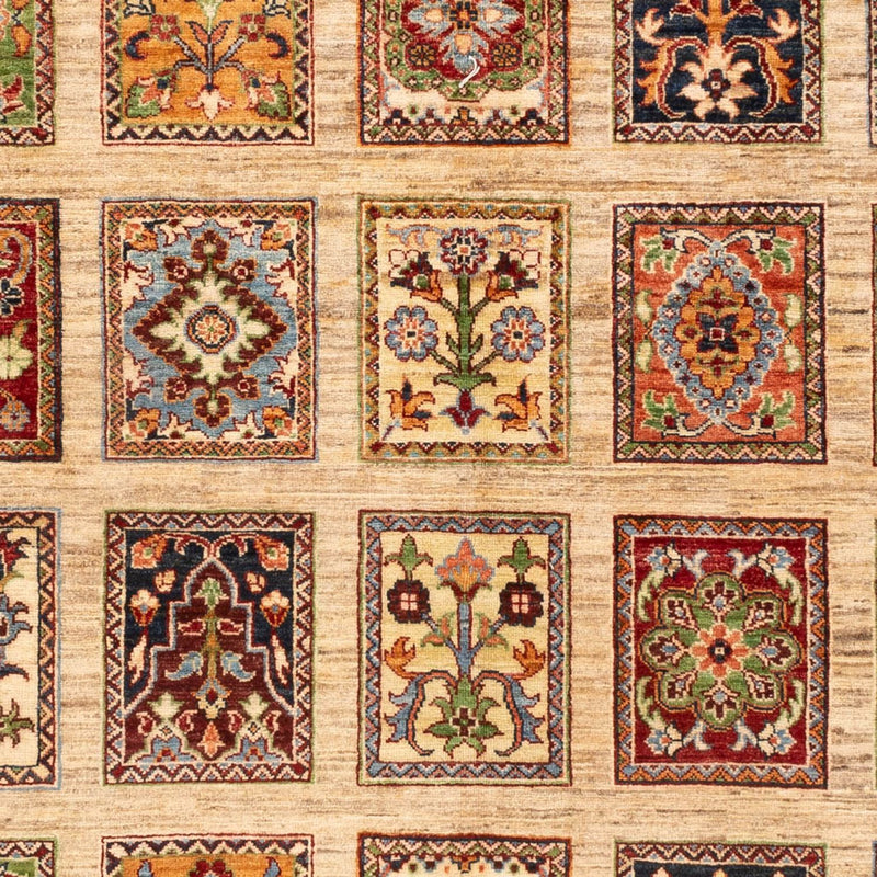 Ziegler Carpet - Bakhtiari - 240 x 174 cm - lys beige