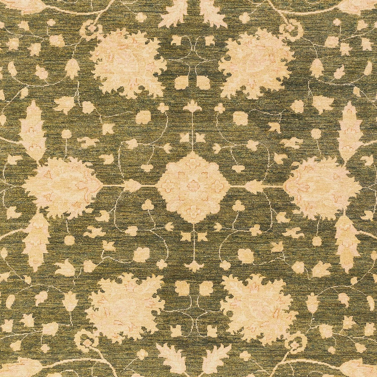 Ziegler Carpet - 404 x 307 cm - olivengrøn