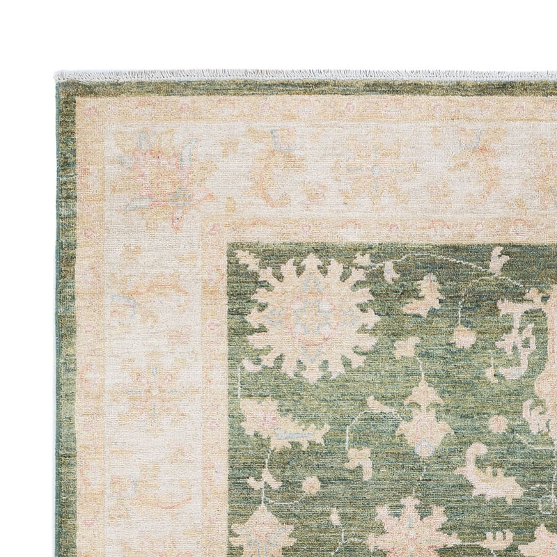 Ziegler Carpet - 237 x 176 cm - grøn
