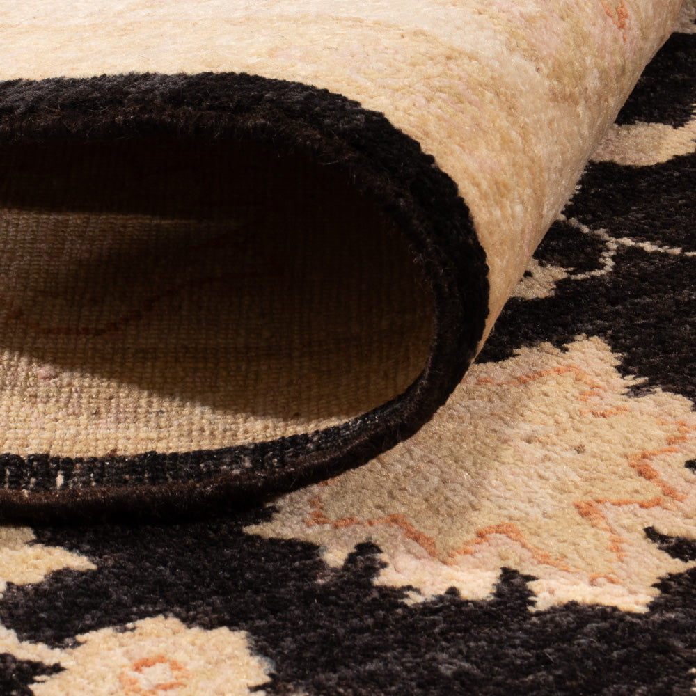 Ziegler Carpet - 198 x 155 cm - sort