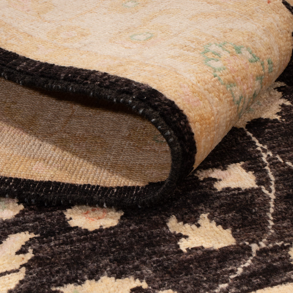 Ziegler Carpet - 154 x 100 cm - sort