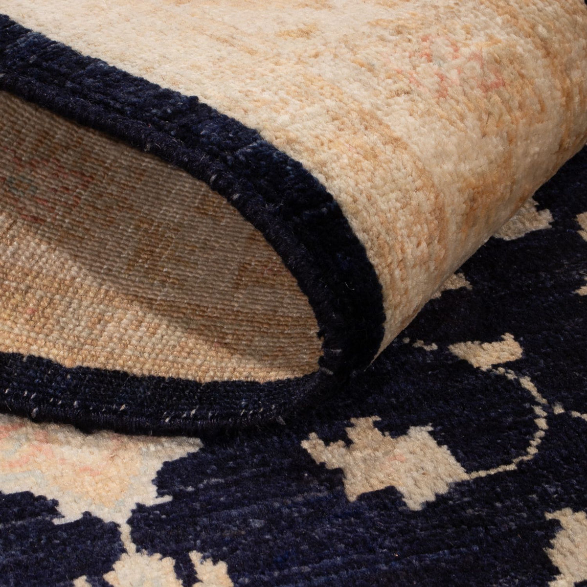 Ziegler Carpet - 150 x 102 cm - sort