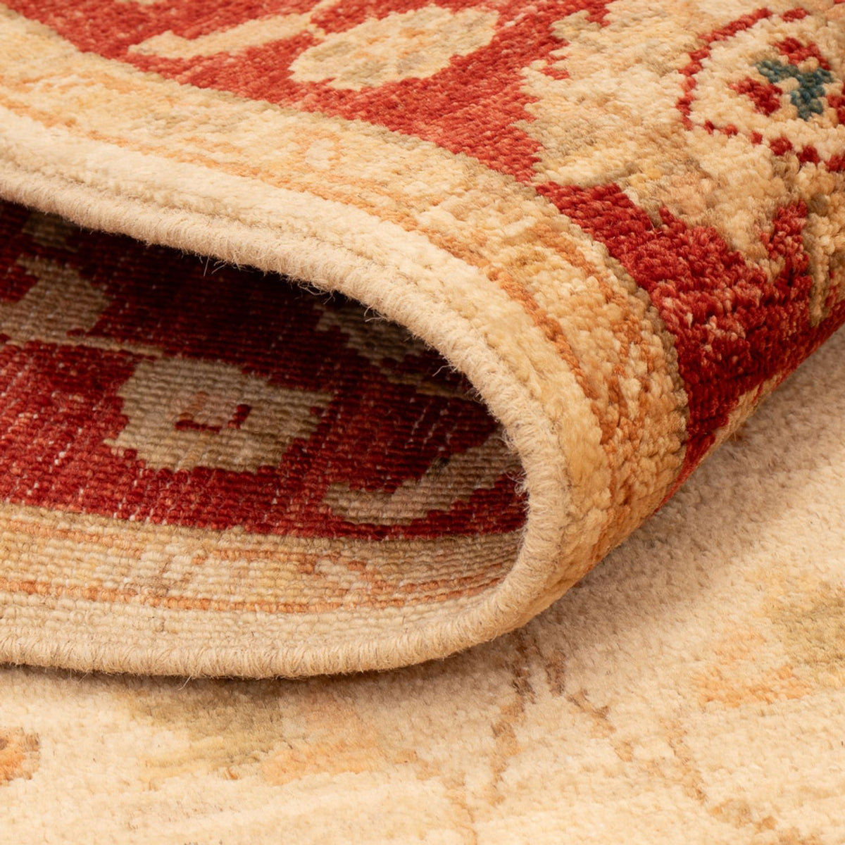 Ziegler Carpet - 128 x 80 cm - beige