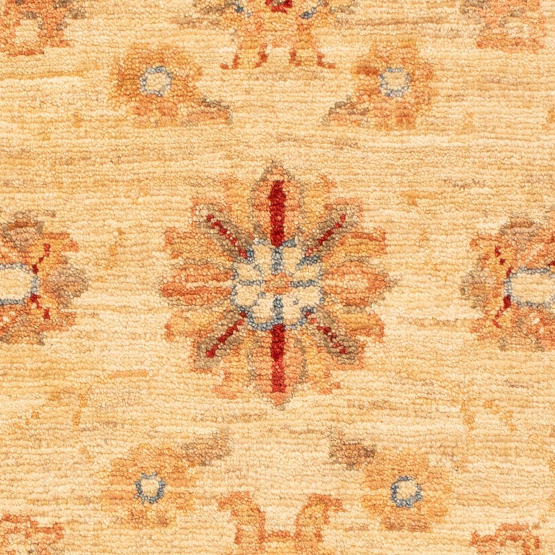 Ziegler Carpet - 86 x 61 cm - beige
