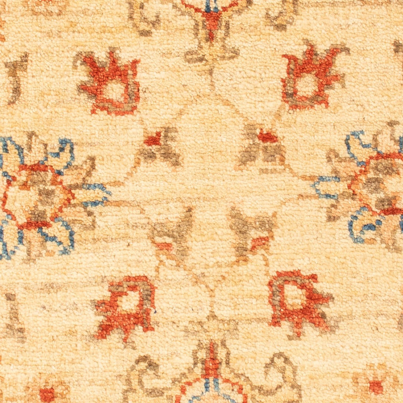 Ziegler Carpet - 92 x 63 cm - beige