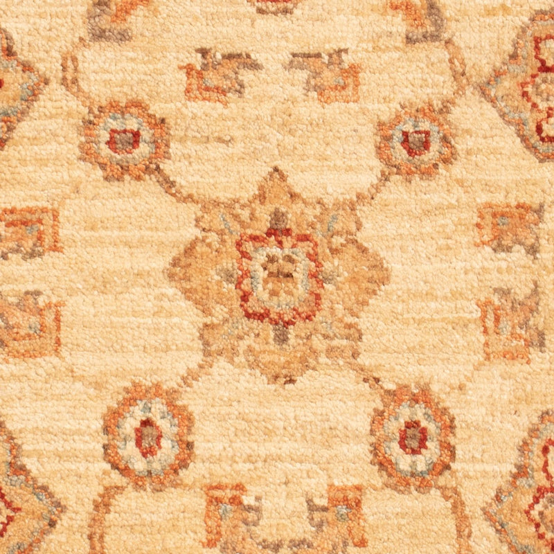 Ziegler Carpet - 91 x 64 cm - beige