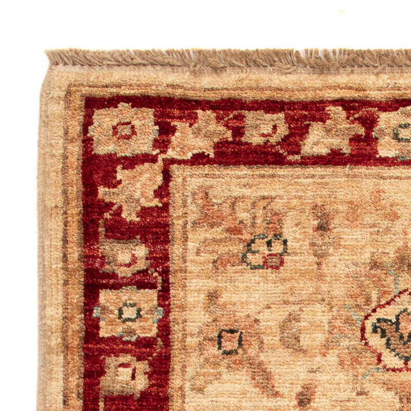 Ziegler Carpet - 66 x 52 cm - beige