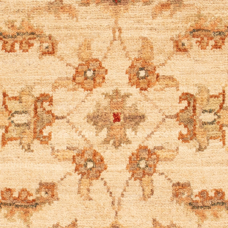 Ziegler Carpet - 69 x 51 cm - beige