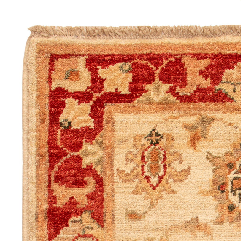 Ziegler Carpet - 69 x 51 cm - beige