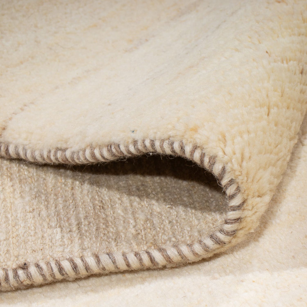 Gabbeh-tæppe - Persisk - 246 x 175 cm - lys beige