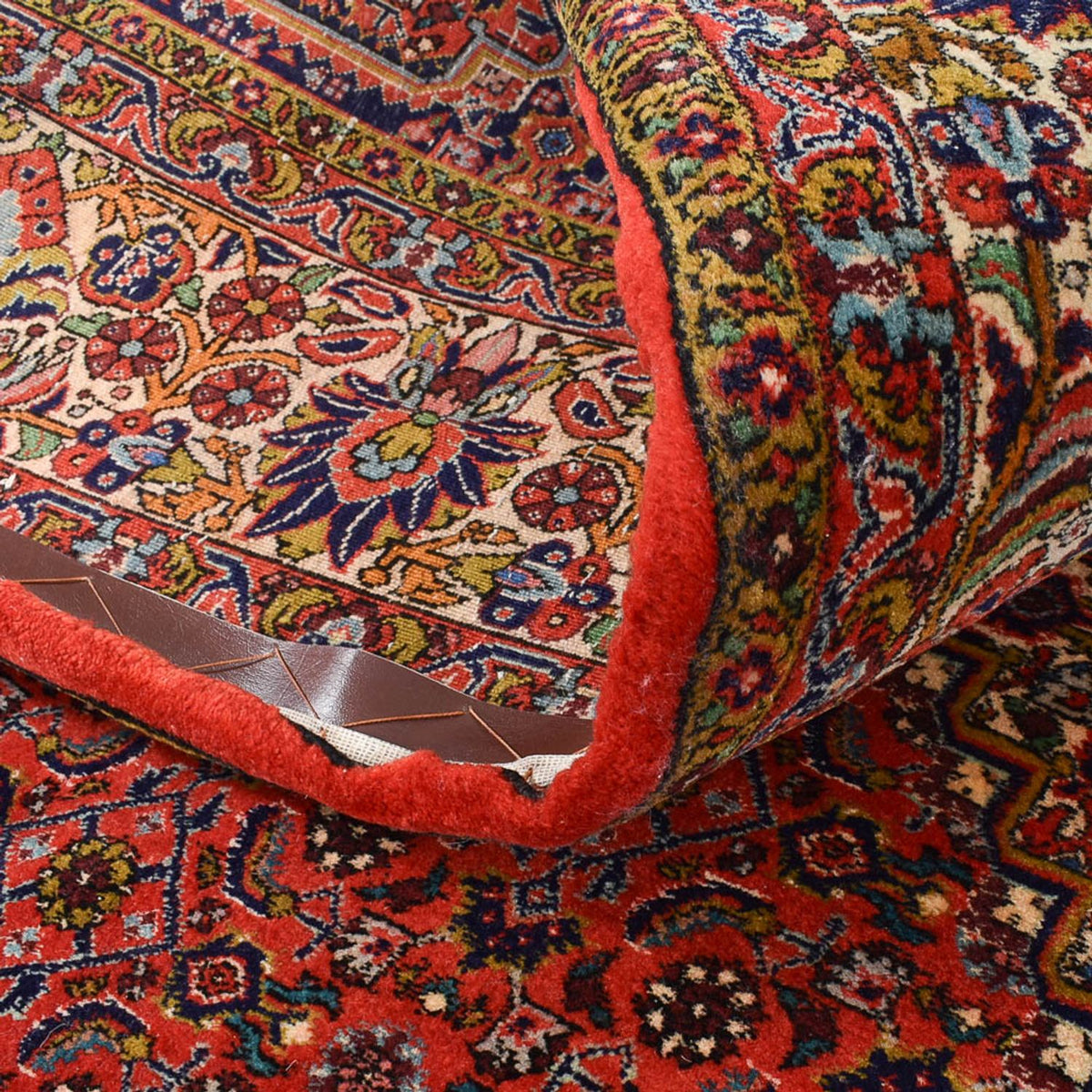 Persisk tæppe - Bijar - 294 x 260 cm - rød