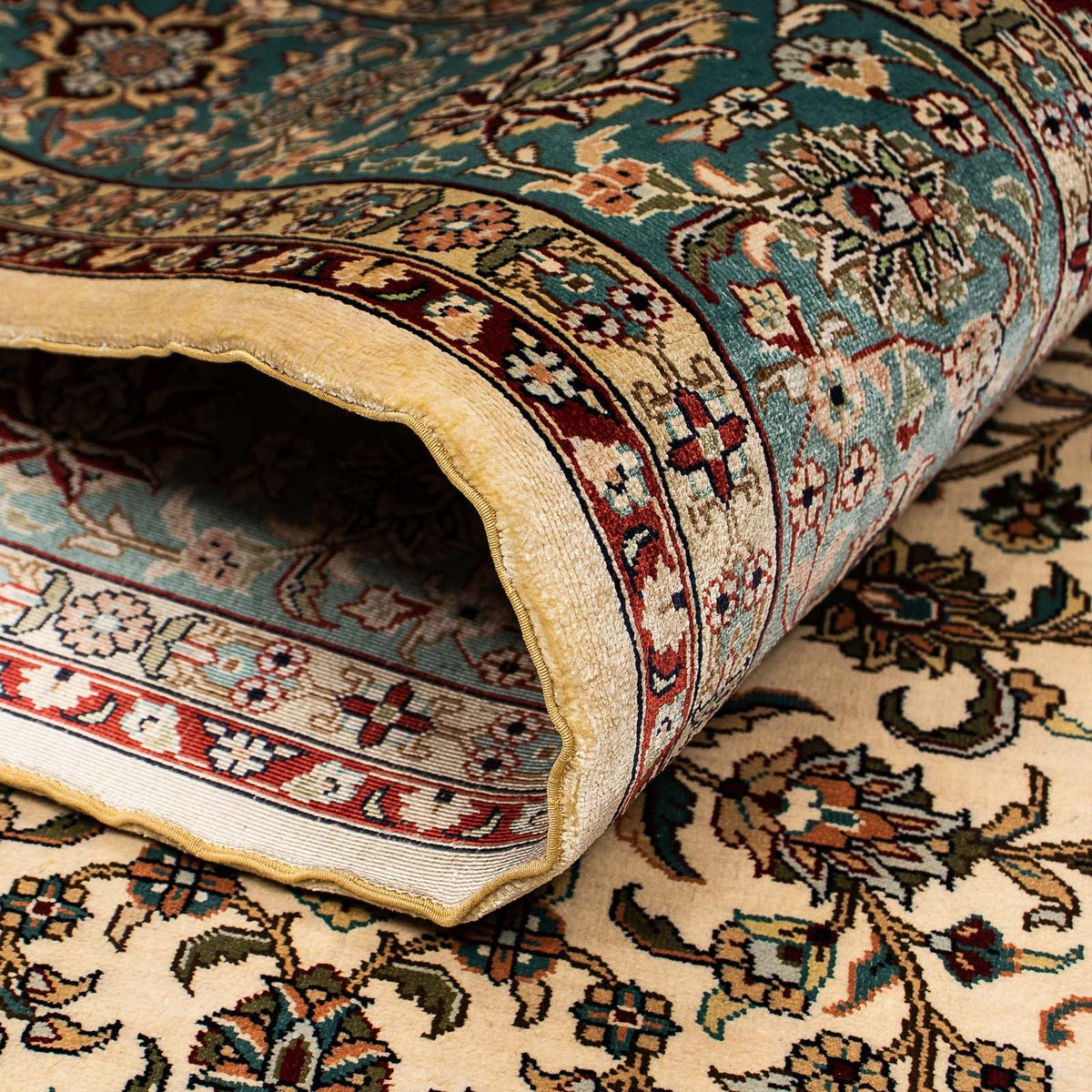 Silketæppe - China Silk - 183 x 122 cm - mørkerød