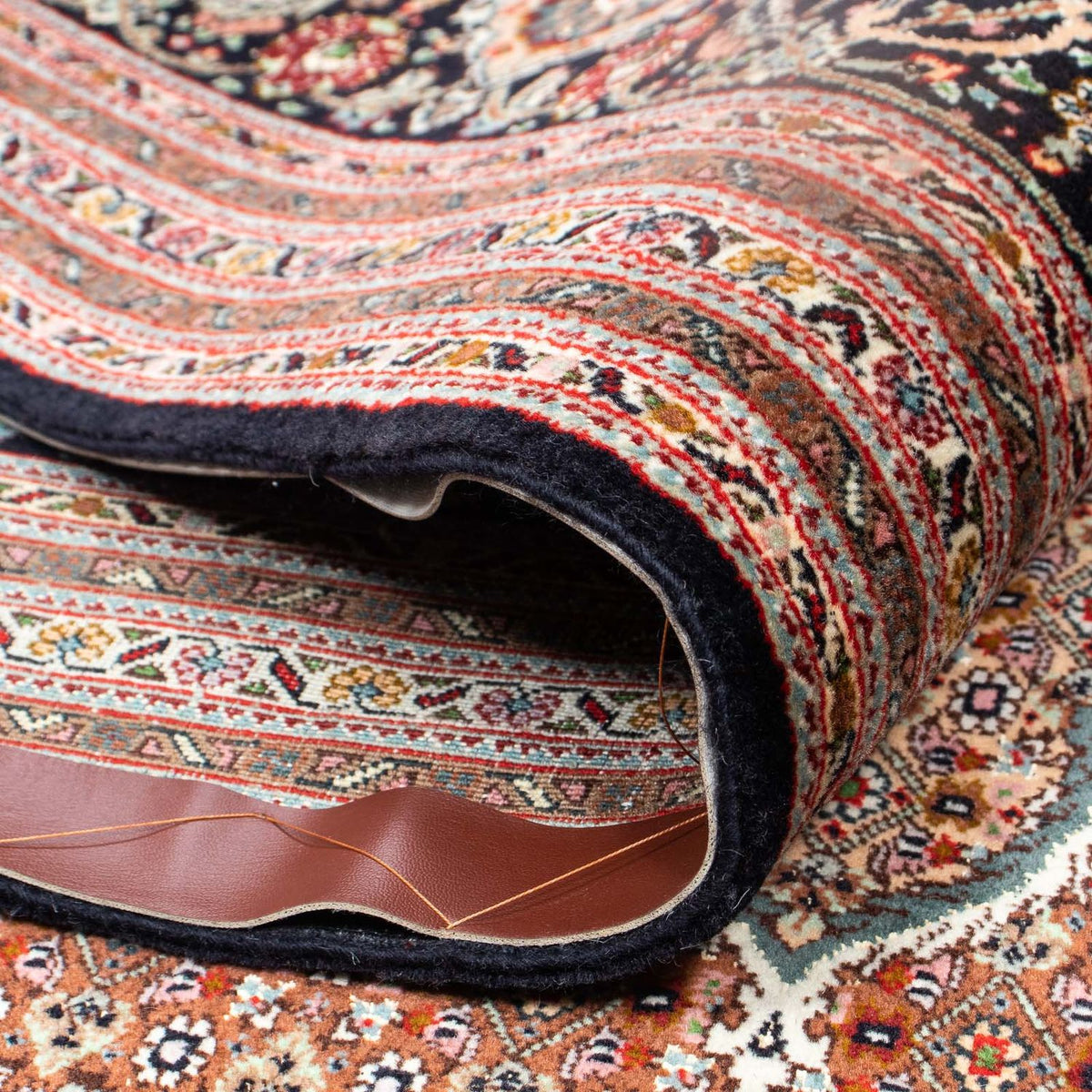 Persisk tæppe - Tabriz - 348 x 252 cm - brun