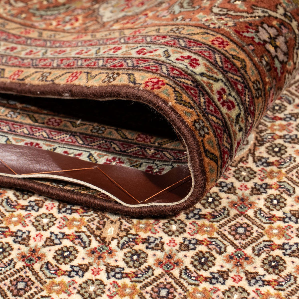 Persisk tæppe - Tabriz - 250 x 200 cm - brun