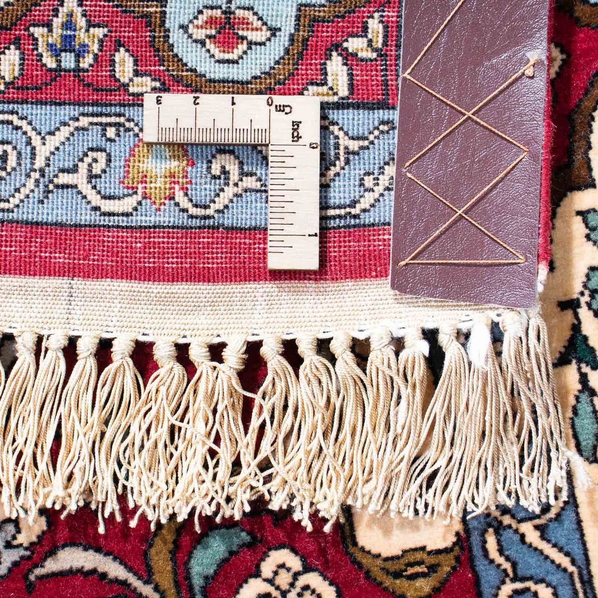Persisk tæppe - Isfahan - Premium - 137 x 90 cm - mørkerød