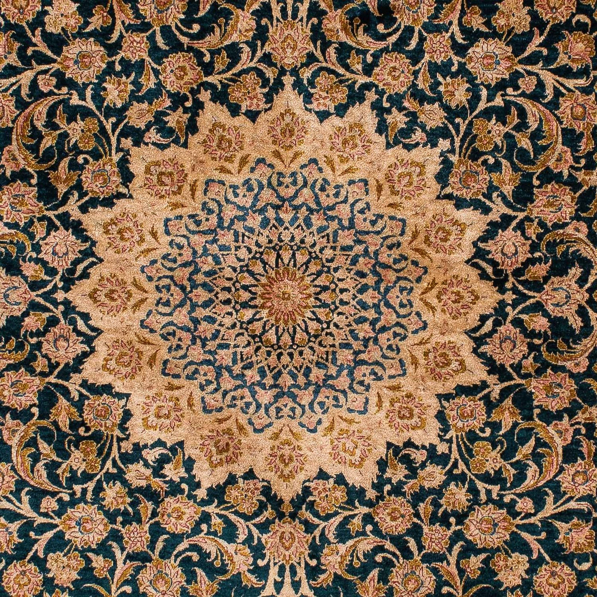 Silketæppe - China Silk - 183 x 122 cm - mørkerød