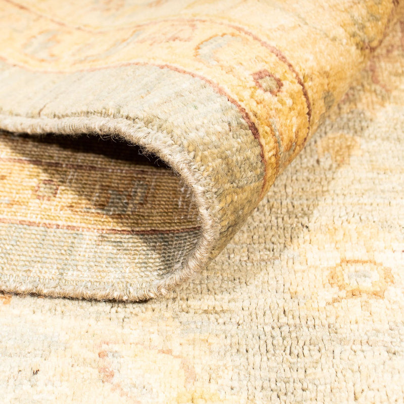 Ziegler Carpet - 234 x 173 cm - lys brun