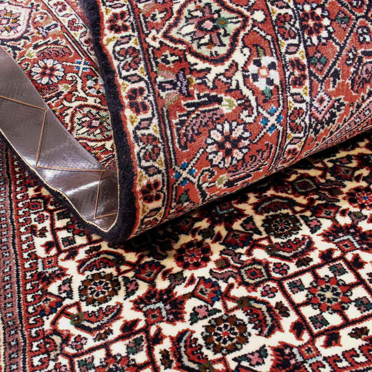 Persisk tæppe - Bijar - 173 x 107 cm - lysrød