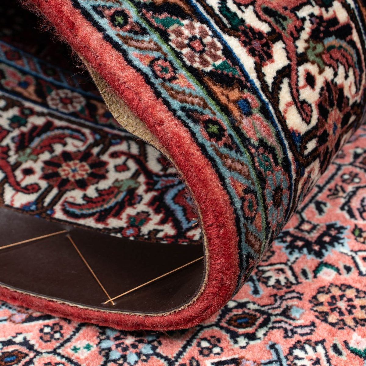 Persisk tæppe - Bijar - 210 x 132 cm - lysrød