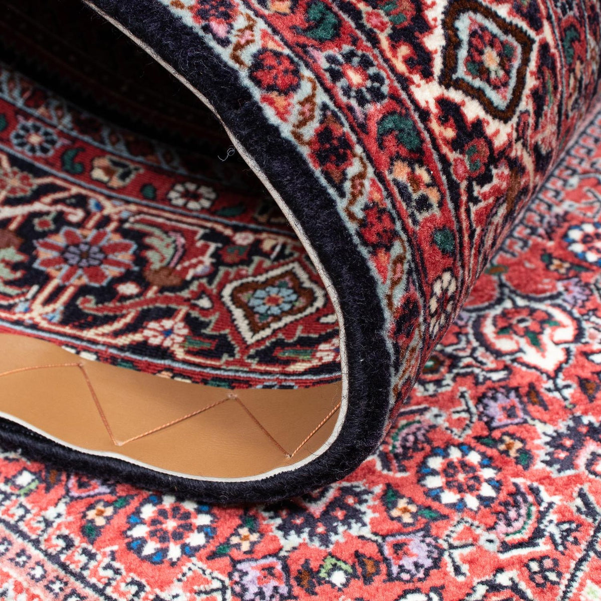 Persisk tæppe - Bijar - 215 x 132 cm - lysrød