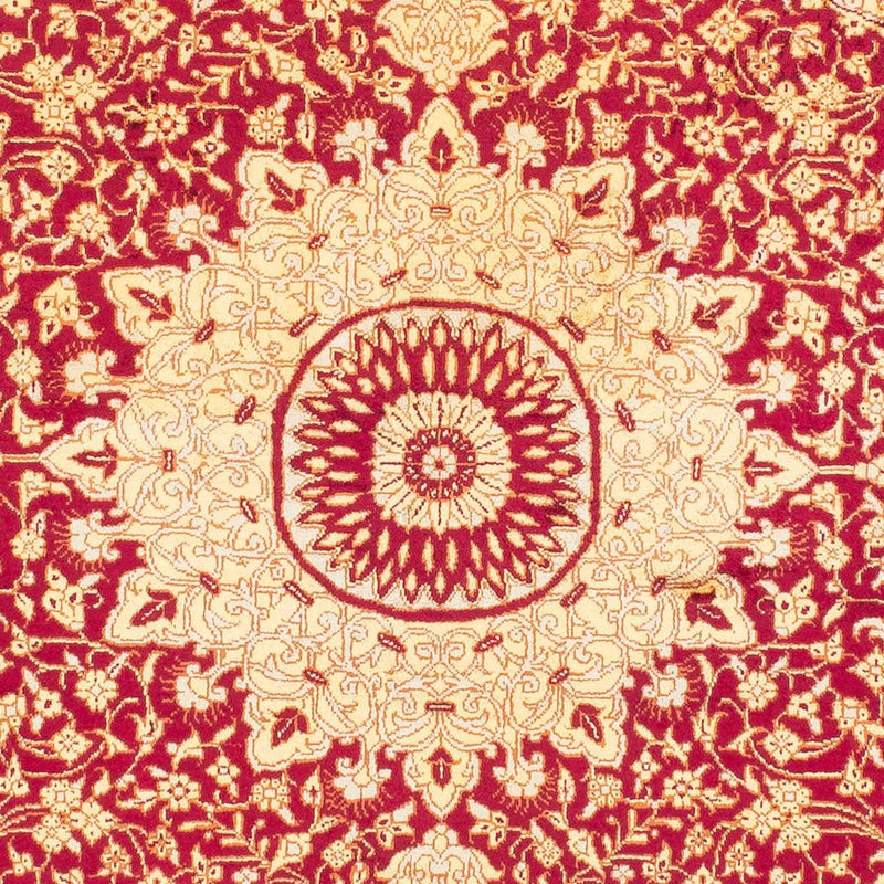 Persisk tæppe - Ghom - 147 x 102 cm - mørkerød