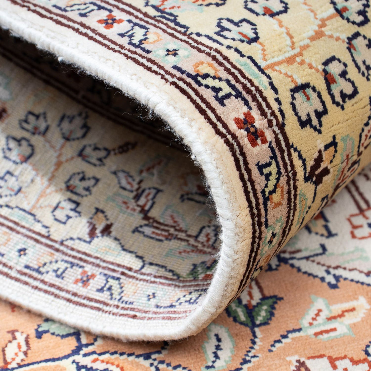 Silketæppe - Kashmir Silk - 124 x 76 cm - beige
