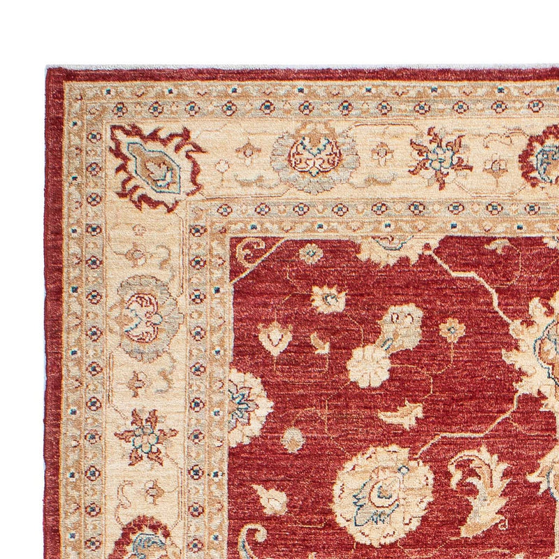 Ziegler Carpet - 234 x 167 cm - mørkerød