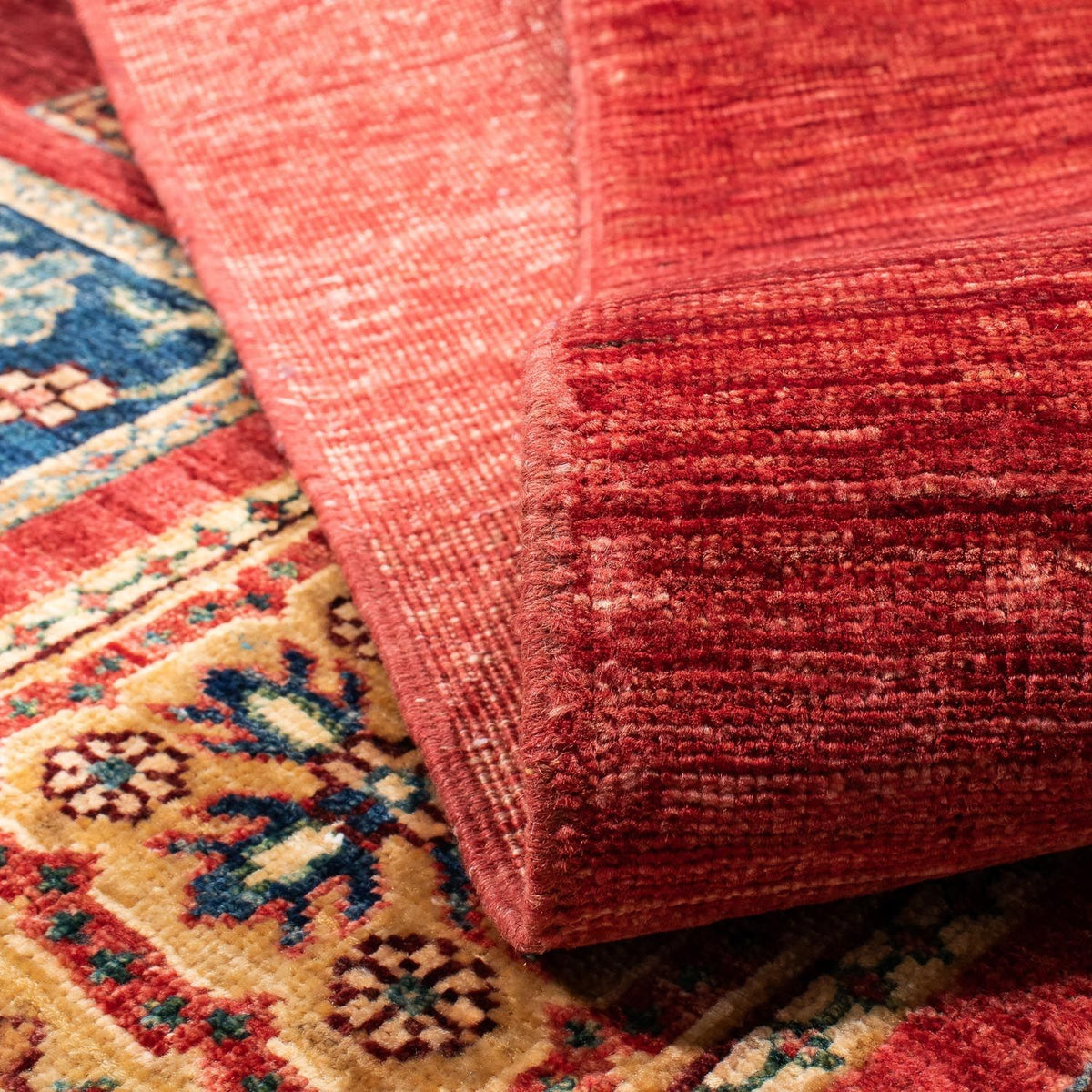 Ziegler Carpet - 237 x 170 cm - mørkerød