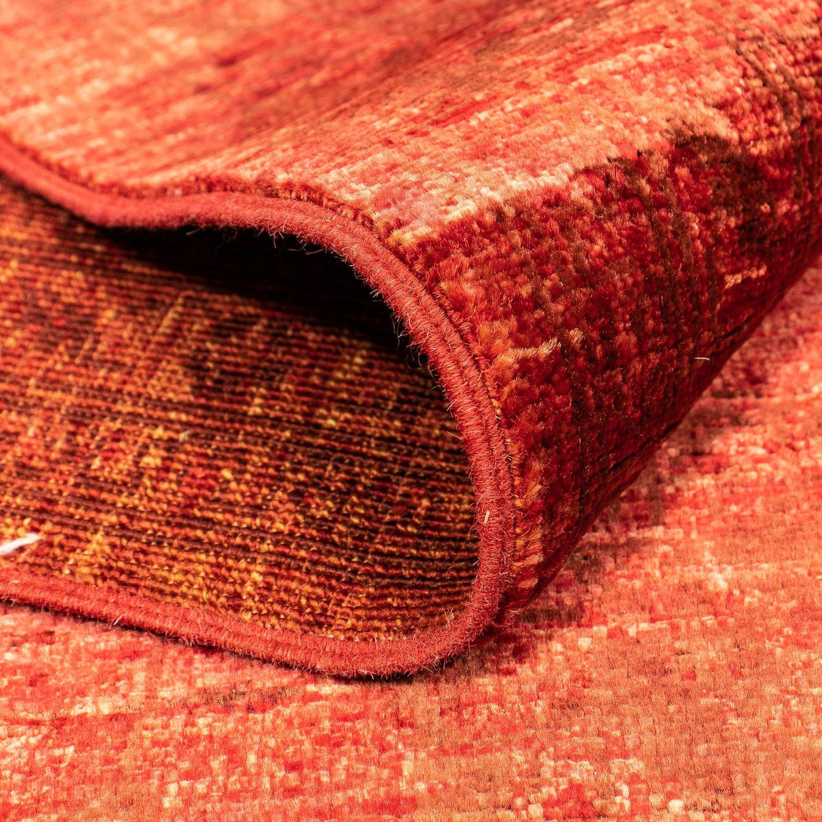 Ziegler Carpet - 343 x 295 cm - mørkerød