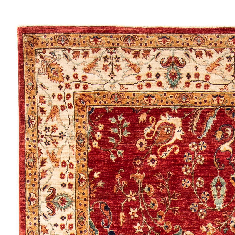 Ziegler Carpet - 238 x 166 cm - mørkerød