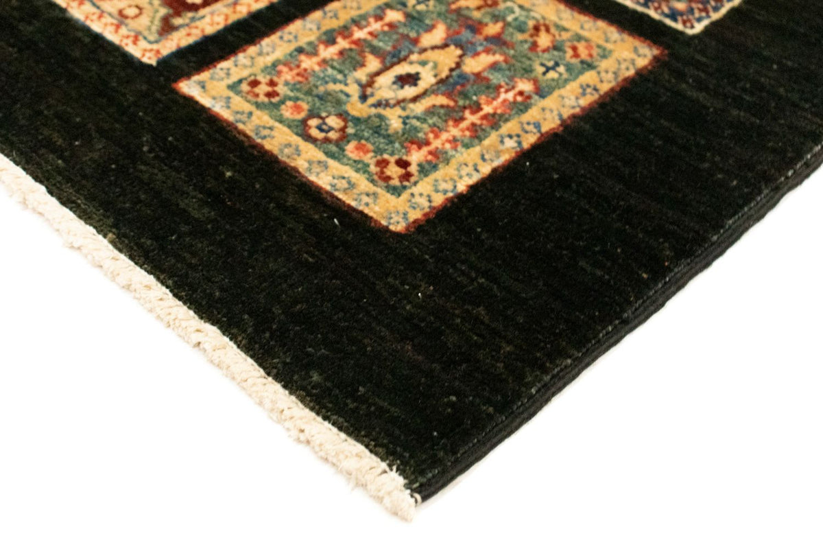 Ziegler Carpet - 124 x 77 cm - sort