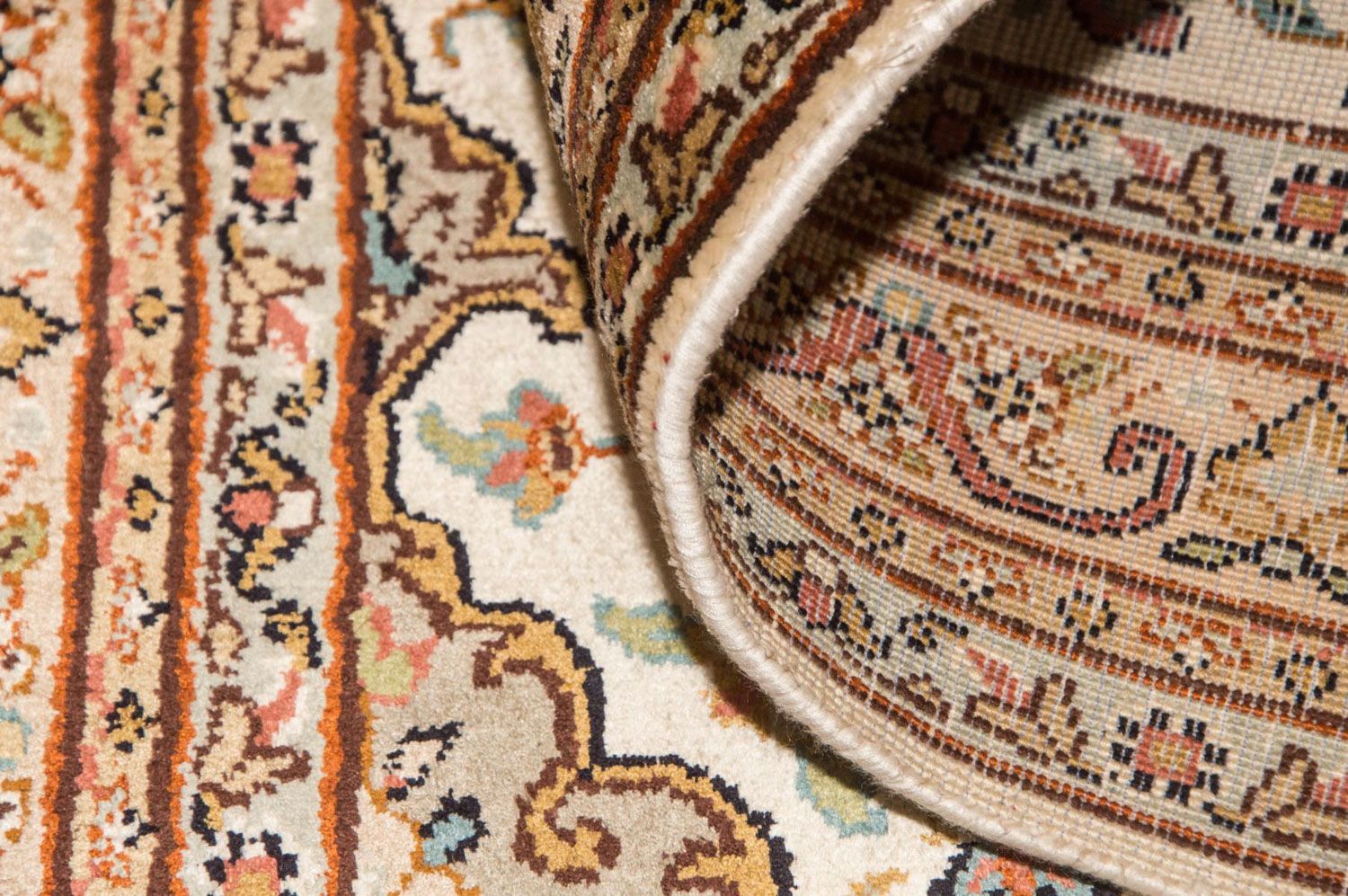 Silketæppe - Kashmir Silk - 123 x 79 cm - beige