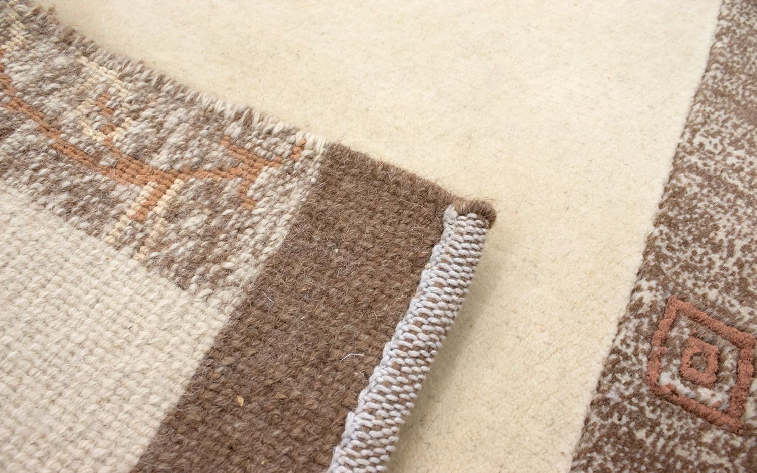 Nepal Tæppe - 140 x 70 cm - beige