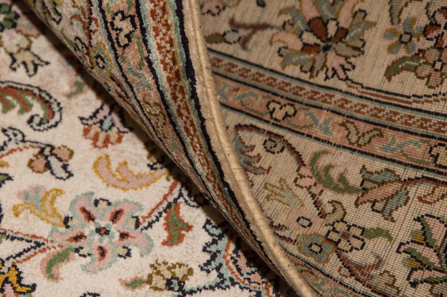 Silketæppe - Kashmir Silk - 148 x 93 cm - beige