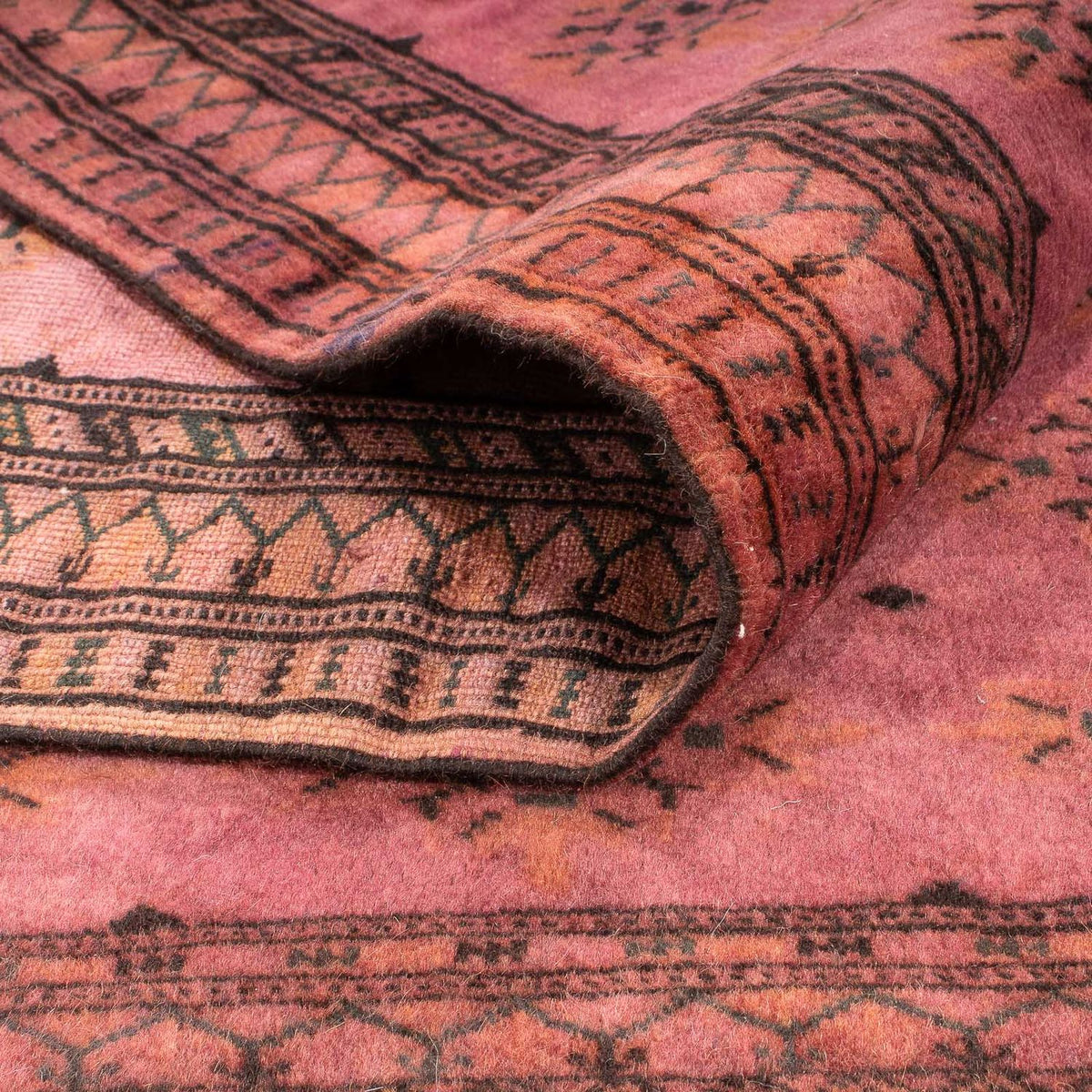 Pakistan Tæppe - 165 x 131 cm - lysrød