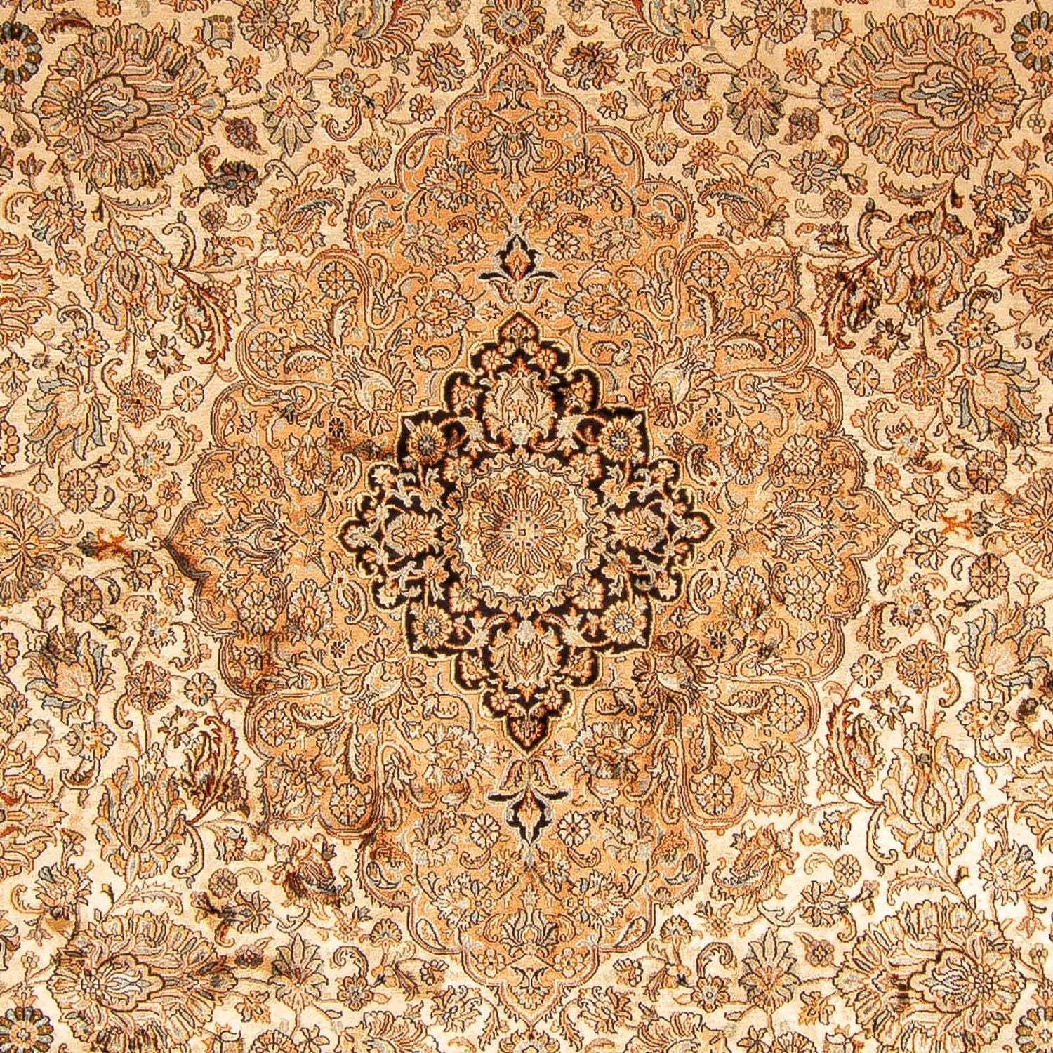 Silketæppe - Kashmir Silk - 410 x 307 cm - lys brun