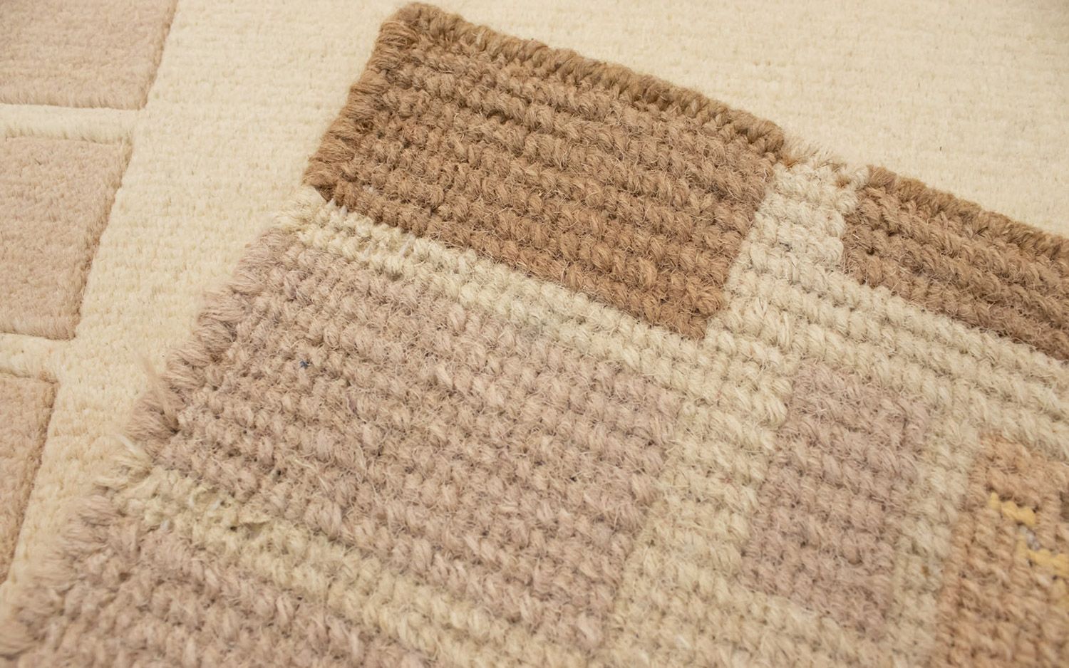 Nepal Tæppe - 140 x 70 cm - beige