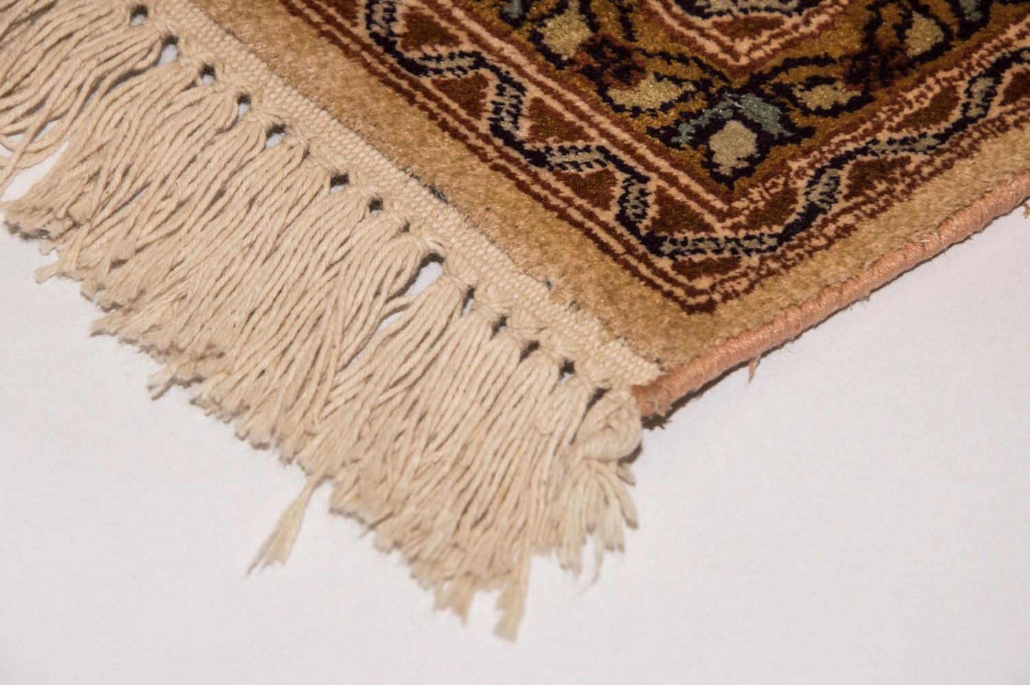 Silketæppe - Kashmir Silk - 240 x 157 cm - beige