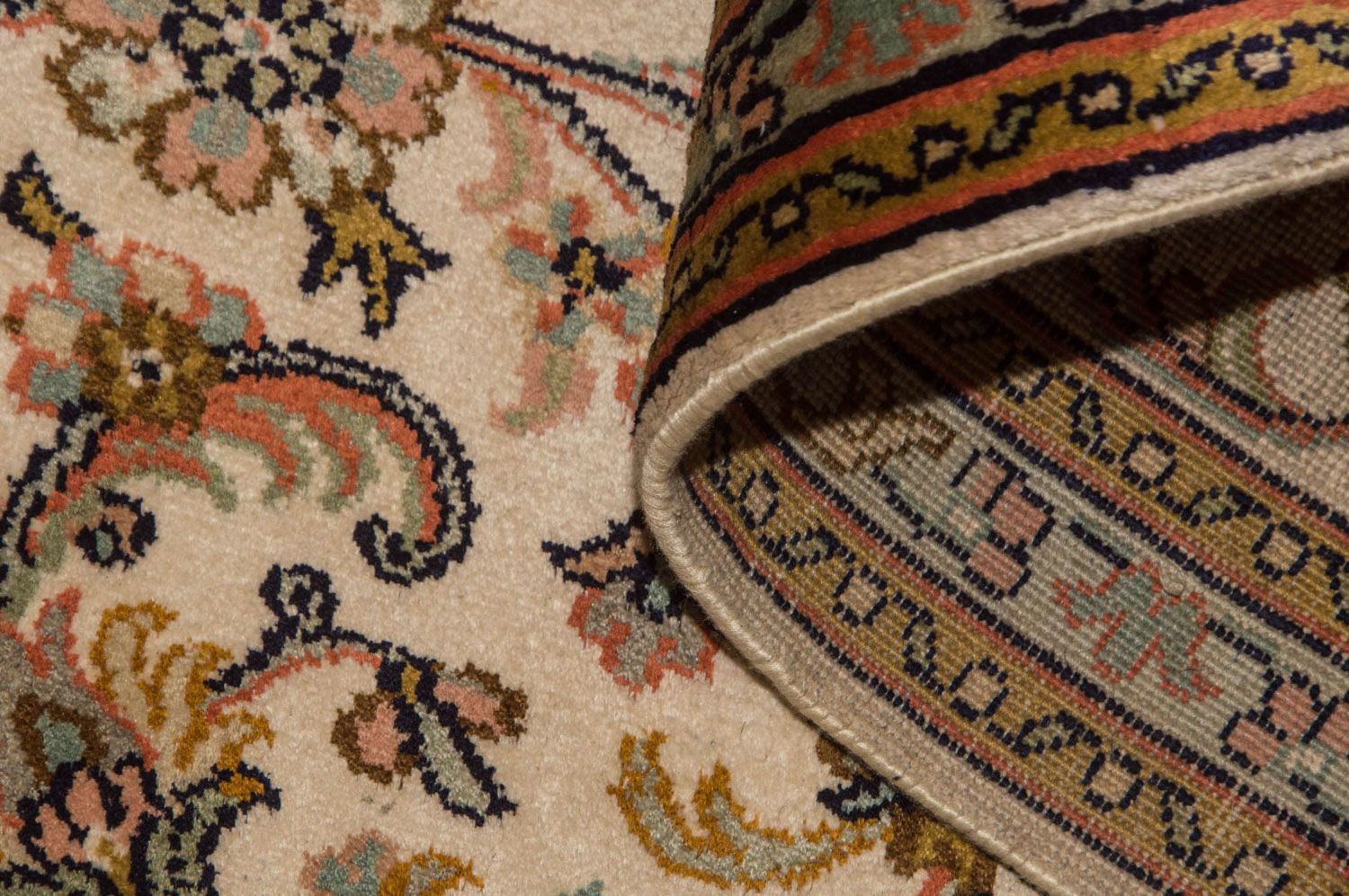 Silketæppe - Kashmir Silk - 184 x 124 cm - beige